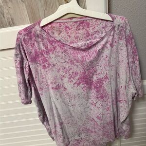 Lululemon back in action short sleeve size 20 tie dye
